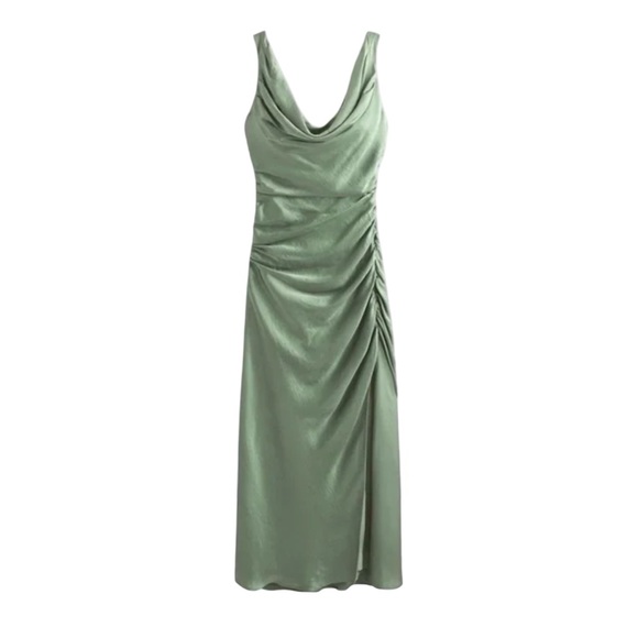 Abercrombie & Fitch Dresses & Skirts - Abercrombie Satin Green Draped Cowl Neck Maxi/Midi Dress